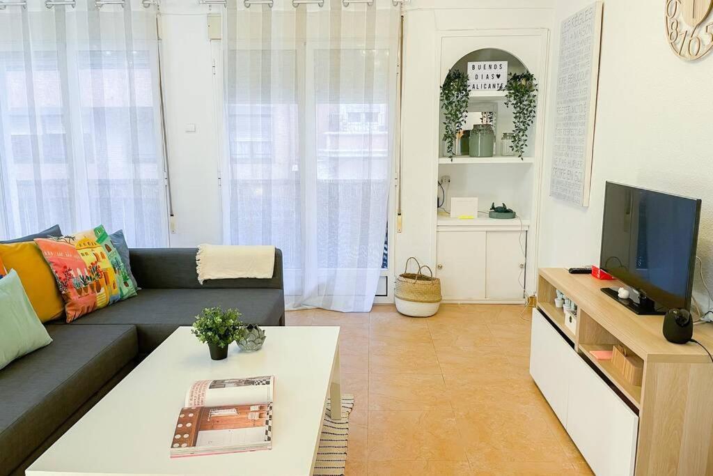 Coqueto Y Amplio Apartamento A 15 Min De La Playa Alicante Eksteriør bilde